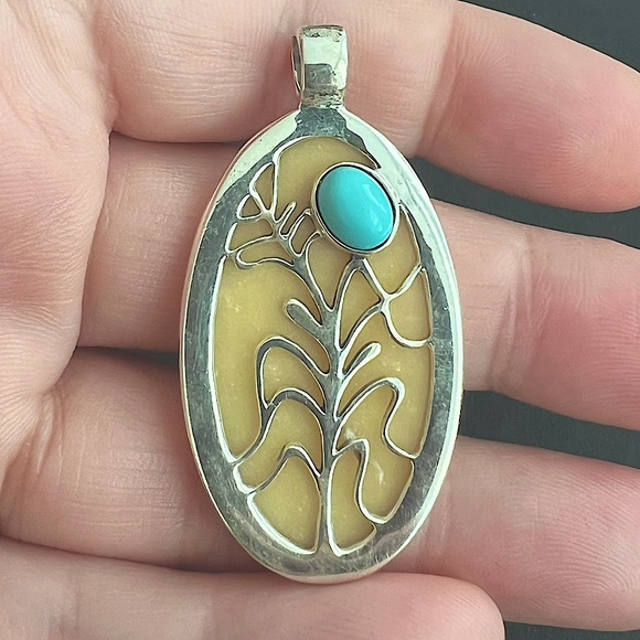 American West Sterling with Turquoise and Mother of Pearl Pendant - Picture 2 of 8